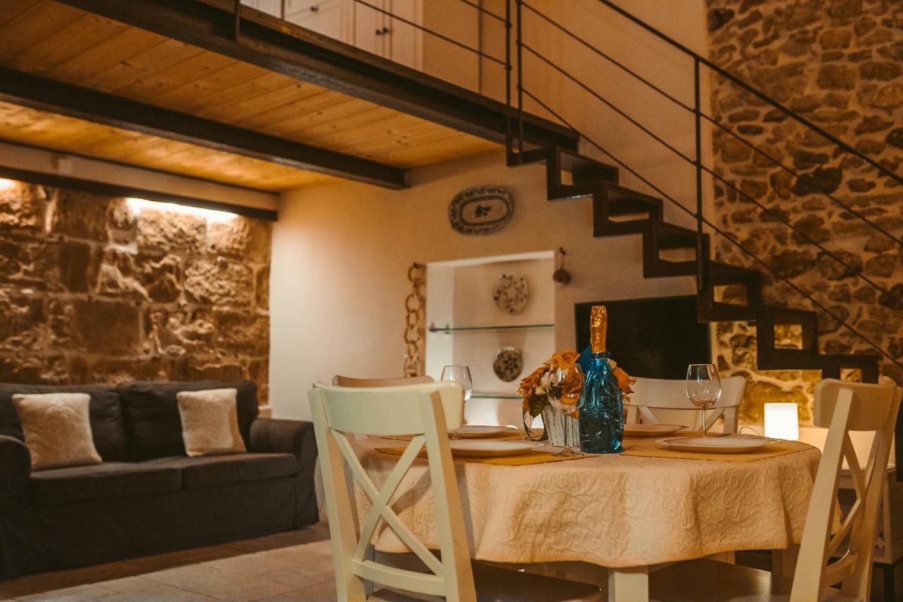 Hillary'S Loft Apartment Alghero Luaran gambar
